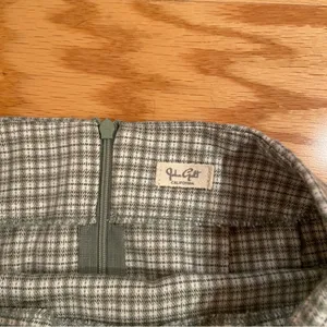 Brandy Melville Green Pencil Mini Skirt with Slit thumbnail 2