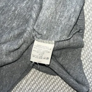 Brandy Melville Grey New York Embroidered Crop Top Tee Shirt Raw Hem OS thumbnail 5
