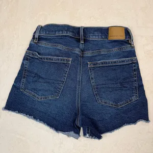 American Eagle‎ Strigid High Rise Cutoff Denim Jean Shorts Frayed Hem Womens 00 thumbnail 3