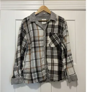 Aerie Long Sleeve Button Up Shirt Womens Size Large Brown Plaid Gauze Cotton thumbnail 1