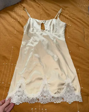 Revolve dress thumbnail 4