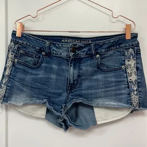 AMERICAN EAGLE OUTFITTERS SHORTIE HEAN SHORTS size 14 thumbnail 2