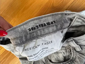 American Eagle Outfitters 90’s Straight Jeans thumbnail 3