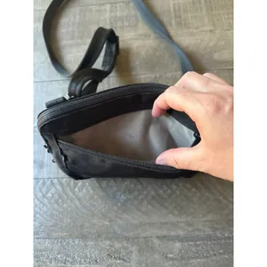 Anti-Theft Tailored Convertible‎ Crossbody Clutch 9" x 5.25" x 2" thumbnail 5