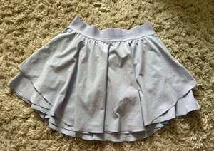 Lululemon Skirt thumbnail 1