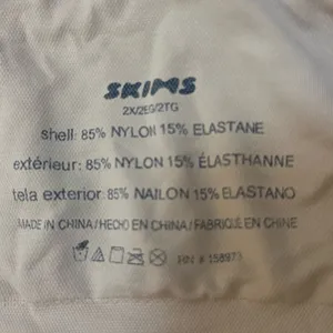 Skims NWT unpadded vneck bra women’s size 2X thumbnail 3