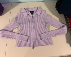Forever 21 Women's Lavender Purple Ribbed Long Sleeve Zip-Up Collared Sweater thumbnail 1