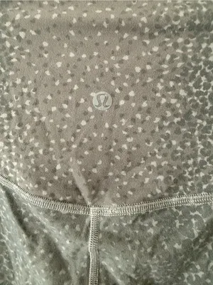 lululemon athletica women’s Charcoal Gray Patterned Leggings thumbnail 2