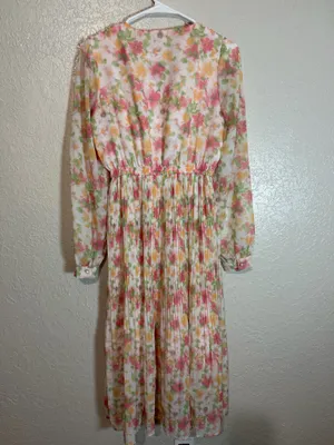 Dress Multiple thumbnail 2