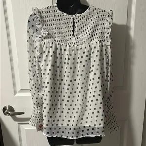 White Puff Sleeve Blouse with Peter Pan Collar thumbnail 3