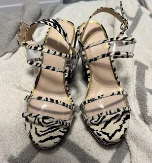 Qupid Zebra Heels Size 9 thumbnail 3