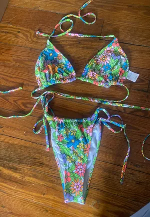 Target Bikini Set Floral thumbnail 1