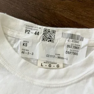 NWT White Cotton Ivy & Cloth Just A Girl Who Loves The Lake (Back Print) T-shirt thumbnail 5