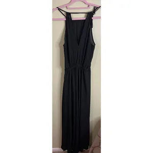 Lulus Essence of Style Black Maxi flowing skirt side slit Dress, size XS thumbnail 9