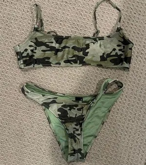 Triangl Camouflage  bikini thumbnail 1