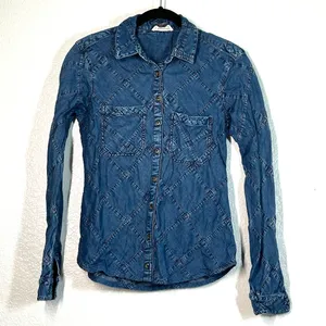 XS Shirt Top Pilcro by Anthropologie Quilted Patchwork Denim Button down jean thumbnail 2