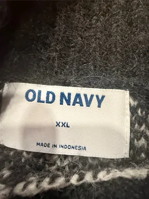 Old navy snow flakes holiday print mock neck sweater size XXlarge . thumbnail 3