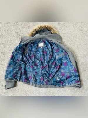 Vintage Y2K dELiA*s Grey Wool-Blend Peacoat with Removable Faux Fur Hood Medium thumbnail 12