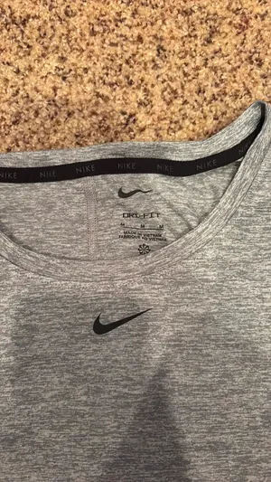 Nike Gray Size M thumbnail 2