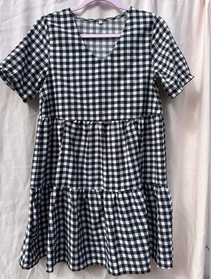 Elegant Black and White Checkered Midi Dress thumbnail 1