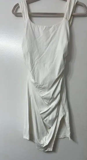 little White Dress thumbnail 1