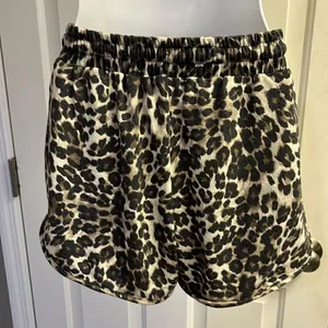 Prómesa Animal Print Lounge Shorts with Elastic Waistband and Pockets- Medium thumbnail 6