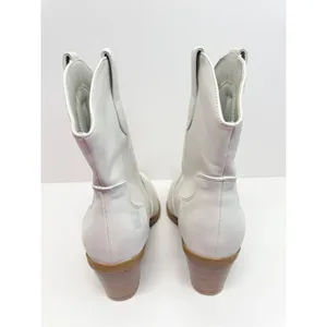 Journee Collection Western Booties Size‎ 9 White Pointed Toe Block Heel thumbnail 6