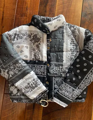 Puffer Coat Black Size M thumbnail 1