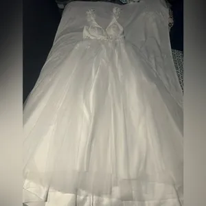 Ever Pretty White Bridal Gown thumbnail 5