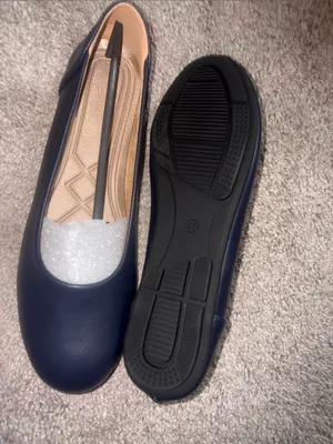 Women's Black and White Slip-On Ballet Flats size 10/10.5 thumbnail 4