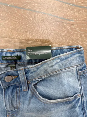 Wild fable denim jeans relaxed straight mid rise 2-tone contrast side panel thumbnail 5