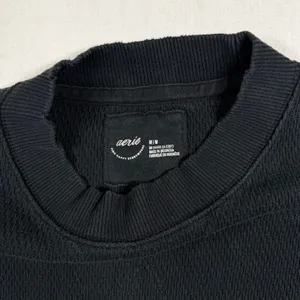 Aerie Oversized Henley Sweatshirt Women’s Medium Black Waffle Knit Pullover thumbnail 2