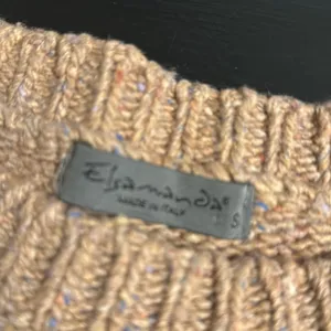 Anthropologie Elsamanda Tan and Light Blue Patterned Women's‎ wool blend Sweater thumbnail 4