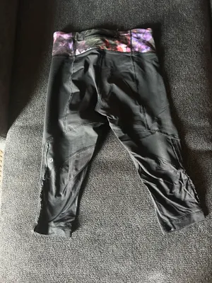 Lululemon Cropped Leggings Black thumbnail 2