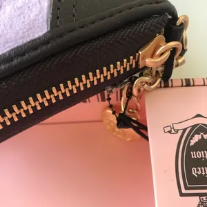 Juicy Couture Heritage Large Zip Around Purple Wallet Set NIB thumbnail 10