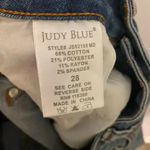 Judy Blue Skinny Fit Medium Wash Distressed Jeans High Rise Women's size 28 thumbnail 11