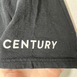 Peloton Black T Shirt Women's Size Medium 100 Century Logo Athletic thumbnail 5
