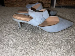 Blue Kitten Heels Size 8 thumbnail 2