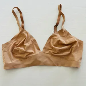 Love by Gap Sz XL Wireless Seamless‎ No Show Lounge Nude Bralette Bra Stretch thumbnail 2
