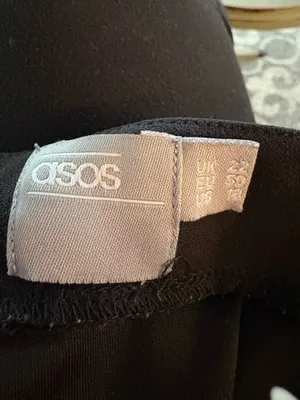 Asos size 18 black off the shoulder jumpsuit thumbnail 8