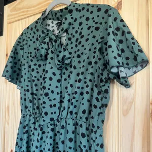 SheIn Rockabilly Green & Black Spotted Bow Neckline Flutter Sleeve Dress size Large thumbnail 7