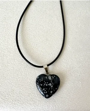 Heart Stone Necklace Black thumbnail 2