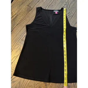 Vince Camuto Women's Black Vneck Stretchy She'll Tank XS NWT thumbnail 5