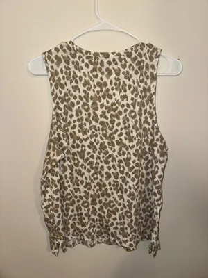 Old Navy Leopard Tank Top thumbnail 3