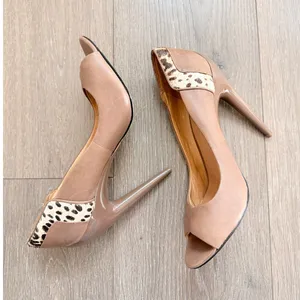 L.A.M.B Gwen Stefani Taupe Leather Leopard Print Open Toe Heels‎ 7.5M thumbnail 3