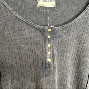 NWT We The Free - Free People Hope Henley Top extra small thumbnail 3