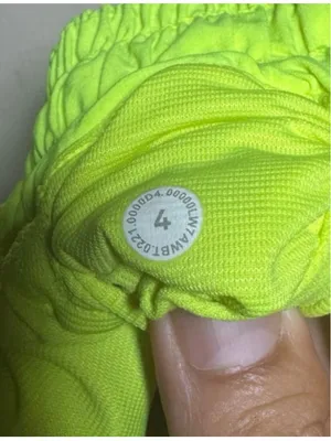 Lululemon Hotty Hot Athletic Shorts in Neon Yellow Sz 4 thumbnail 7