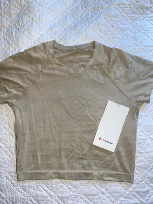 Lululemon Cropped Swiftly Tech thumbnail 2