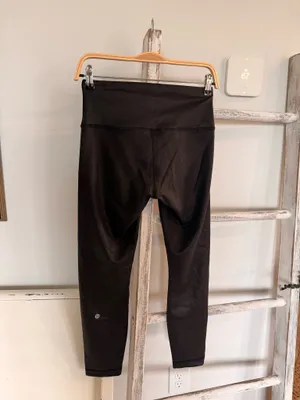 Lululemon Wunder Train High Rise Tight 25" Black Radiate Foil Print Size 8 thumbnail 3