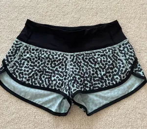 Lululemon Shorts 2.5" thumbnail 1